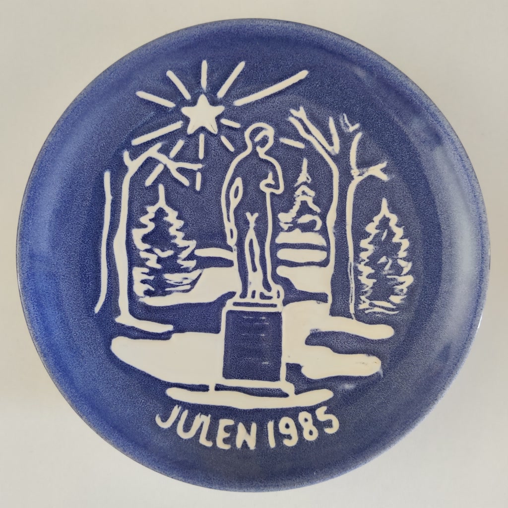 Johgus juleplatte 1985: David statue ved Christianshøj